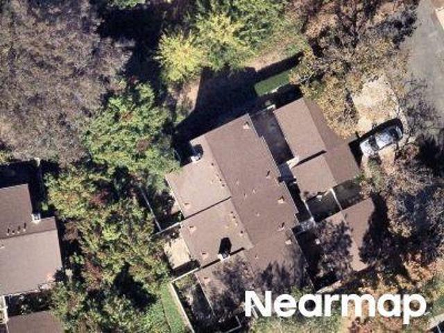 Groveview Dr