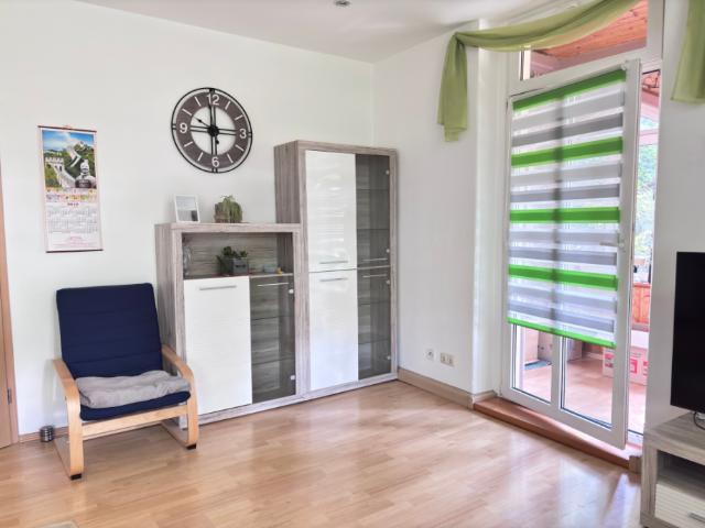 Gro�e 4 Zimmerwohnung mit Balkon und Wintergarten A1748