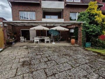GroÃzÃ¼gige 4 Zimmer wohnung in Horneburg im Ortskern