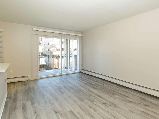 Groat Estate Apartments