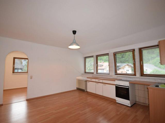GRÖDIG Kleines 2 Zimmer Dachgeschoss Apartment in Ruhelage