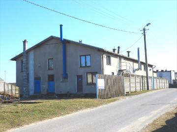 Magazyny i usługi 890 m2 w Grodzicznie, atrakcyjna cena