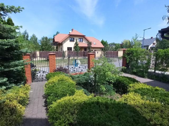 Grodziski, Grodzisk Mazowiecki, Książenice, Wiolinowa
