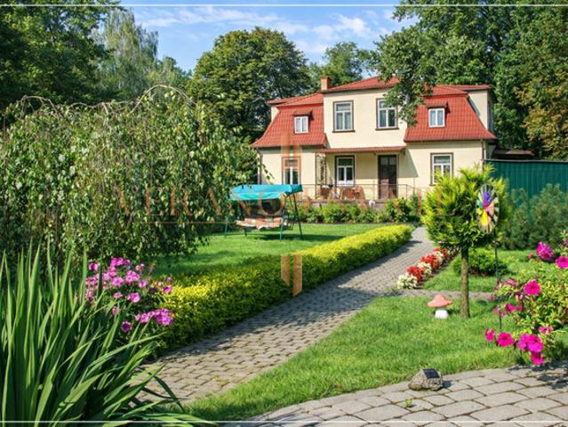 Grodziski, Milanówek, Słowackiego