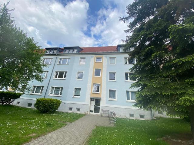 Groitzsch* helle 3 Zimmer Wohnung *gr.Wohnzimmer*neuer Fussboden* sep. Küche*Tageslichtbad