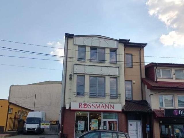 Polecam atrakcyjny lokal handlowo usługowy 830 m² w centrum Grójca
