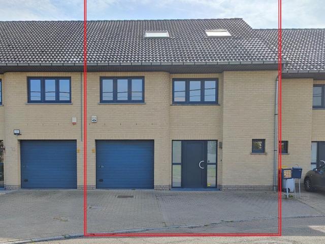 Groot huis met zonnige tuin en 5 slaapkamers