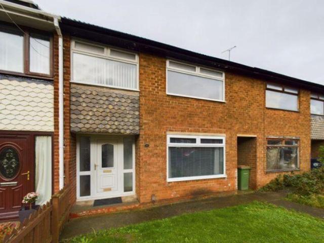 Grosmont Road, Whale Hill. 3 bed terraced house to rent £725 pcm £167 pw
