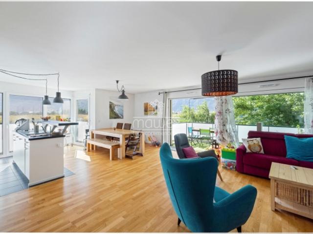 Großartige 4,5 Zimmer Wohnung in einer begehrten Gegend