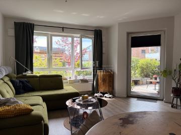 Großartige Terrassenwohnung mit Tiefgaragenstellplatz und Fahrstuhl