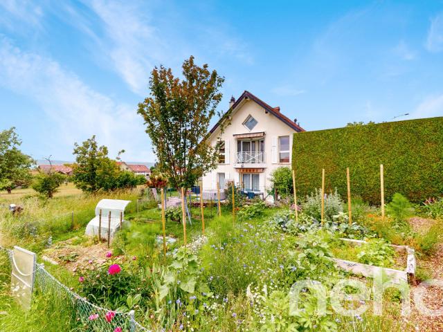 Grosse 3.5 Zimmer Wohnung in absoluter Ruhe in Villars Tiercelin