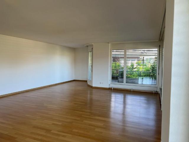 Grosse 3 1/2 Zimmer Terrassenwohnung