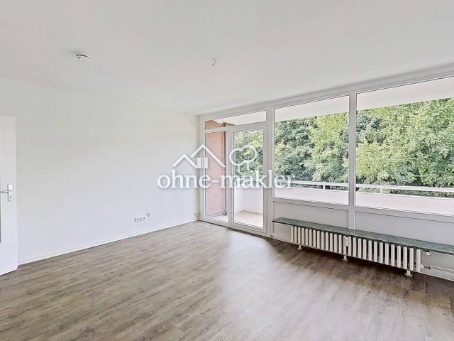 Große 3 Zi. Whg. mit BALKON, EBK und viel Lichteinfall