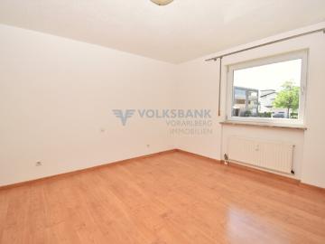 Wohnung zum Verkauf in 6835 - Keller, Balkon