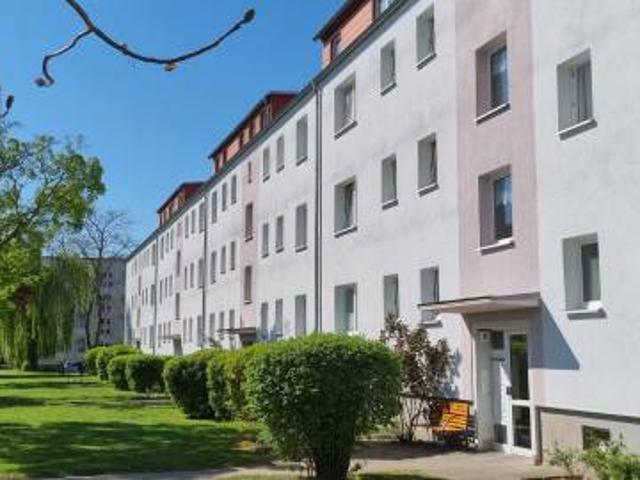 große 3 Zimmerwohnung Schillerstraße 27 DG 20.085.033