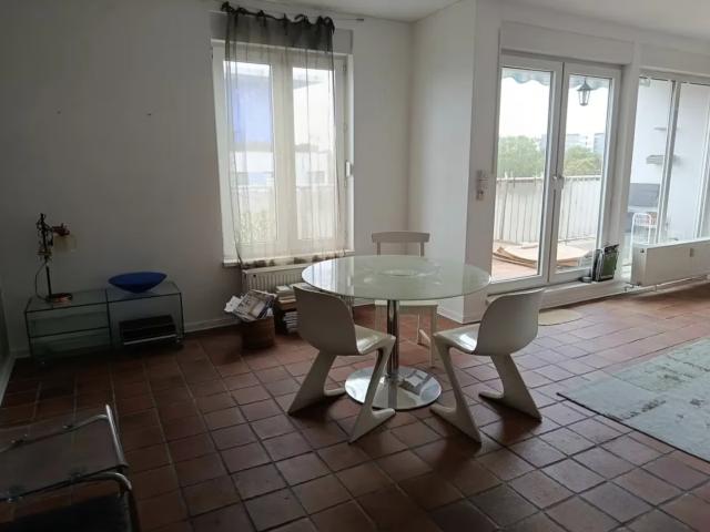 Große 3 Zimmer „Haus Feeling mit Terrasse Wohnung