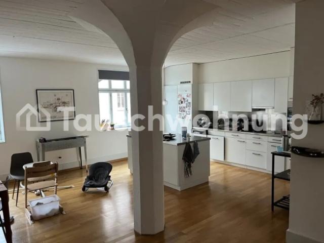 Grosse 3 Zr Wohnung nähe Sihl City Loft mit Einbau Wand