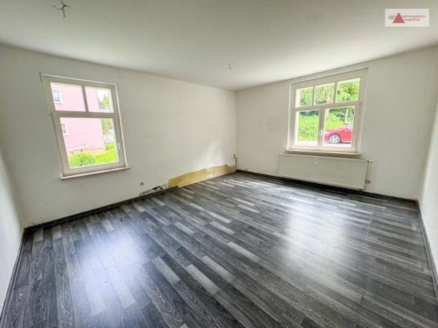 Große 3 Raum Wohnung in ruhiger Lage von Erlabrunn
