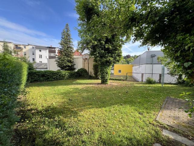 Große 3 Raum Wohnung mit Balkon und Weitblick über die Stadt!