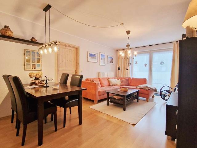 Große 3x Zimmer Wohnung mit geräumiger Galerie und Balkon auf Eiderstedt