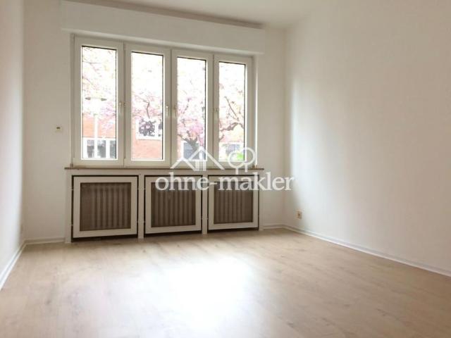 Große 136qm renovierte Altbauwohnung mit Garten in bester Lage, Erstbezug nach Badsanierung !