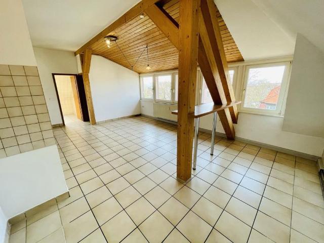 Große 2,5 Raum Wohnung mit Wanne und Dusche! Maisonette!