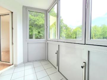 Große 2 Zimmer im wärmegedämmten Haus