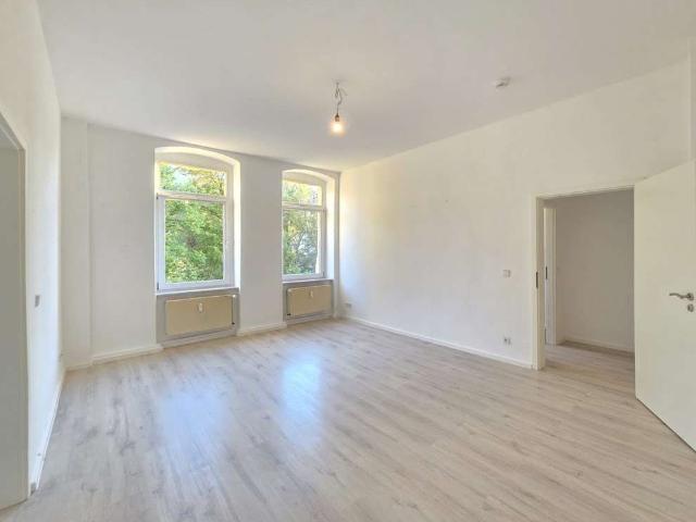 Große 2 Zimmer Wohnung im Altbau auf dem Kaßberg! + 750 € Gutschein* zum Einzug dazu!