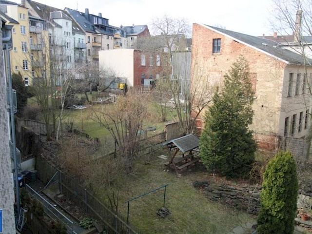 Große 2 Zimmer Wohnung im DG mit Balkon