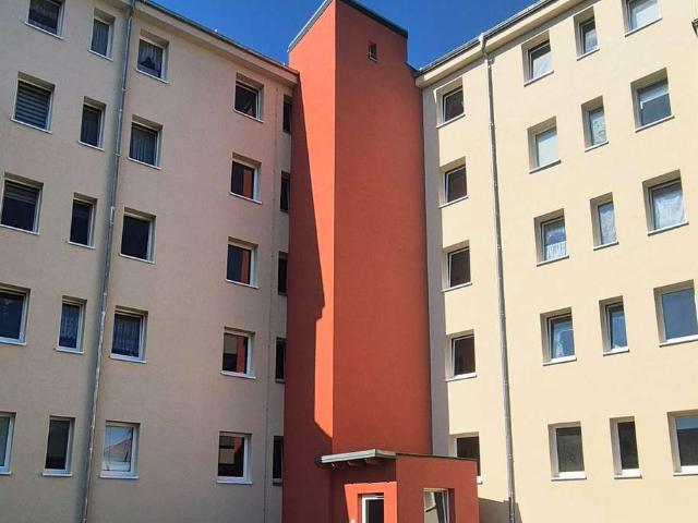 große 2 Raum Wohnung in ruhiger Wohnlage