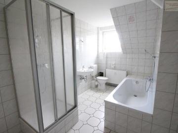 Große 2 Raum Wohnung mit tollem Blick über Aue