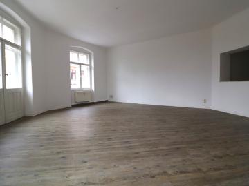 Große 2 Raumwohnung in zentraler Lage!