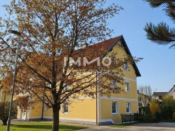 Große 4 Zi Wohnung mit 2 Balkonen, Stellplätzen & Wärmepumpenheizung in guter Lage von Amstetten!