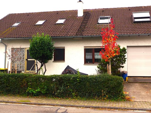 Große 4 Zimmer Dachgeschoss Wohnung mit toller Aussicht in Bad Rappenau Zimmerhof