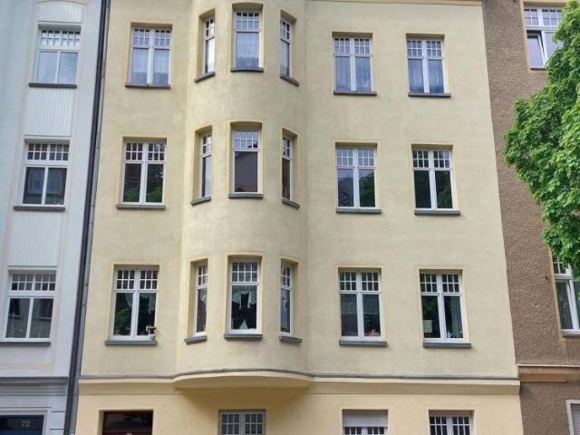 Große 4 Zimmer Wohnung mit Balkon in der Cottbuser City zu vermieten