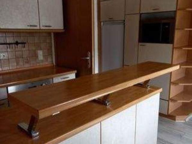 Große 5 Zimmer Wohnung