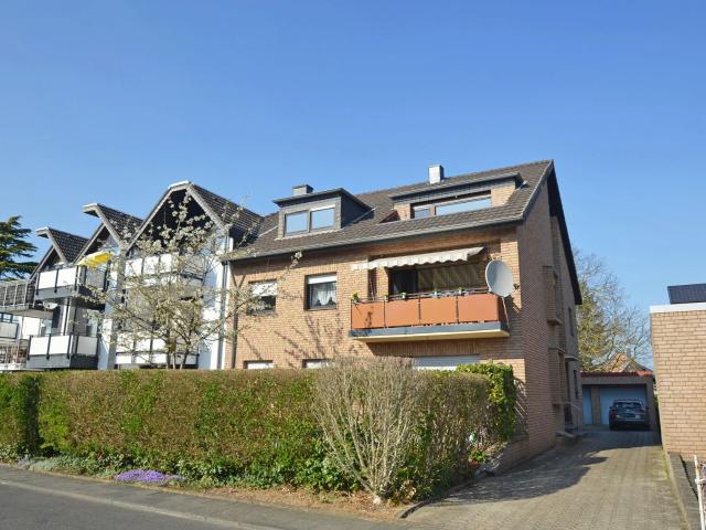 Große, geräumige und helle 2 Zimmerwohnung mit Platz fürs Home Office!