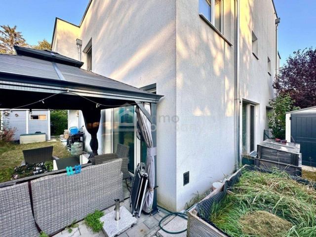 Große Doppelhaushälfte 174m², 6 Zimmer, Garten, Terrasse, Parkplatz – 1230 Wien, 580.000€