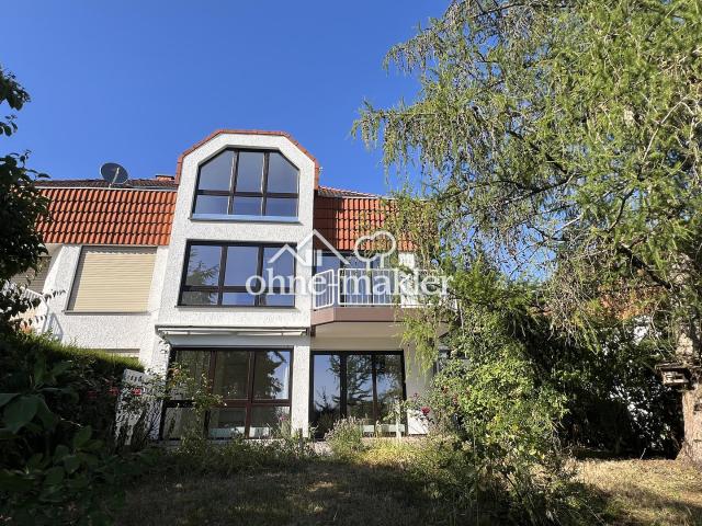 Große Doppelhaushälfte im Split Level Stil mit Panorama Fernsicht, Studio Atelier und schönem Garten