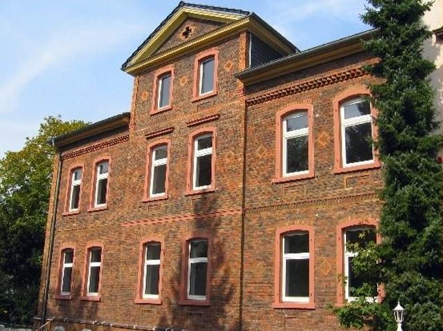 Große exklusive Altbauwohnung in Hanau