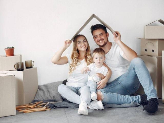 Große Familienwohnung mit Garten!