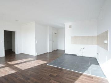 Große Familienwohnung / 2 Balkone / Modern