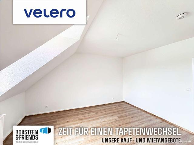 Große, frisch sanierte Dachgeschosswohnung jetzt Verfügbar!