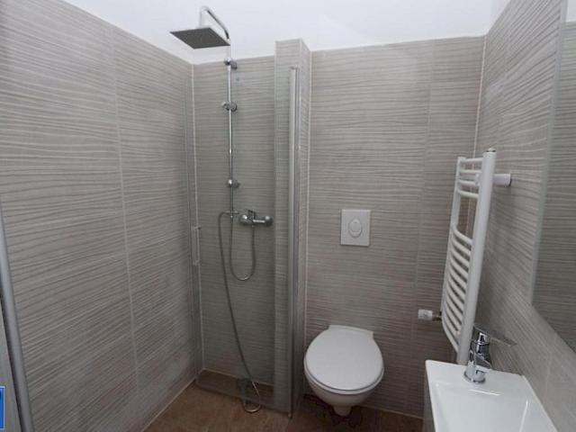 große helle 3 Zimmer Wohnung zentrale Lage mit Balkon