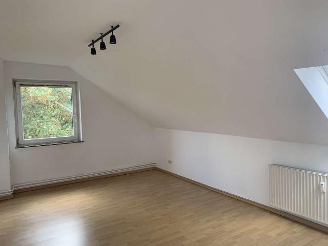 Große, helle 2 Zi. Whg. ca. 70qm in der Popitzstraße 11, FREI zum 01.11.2026