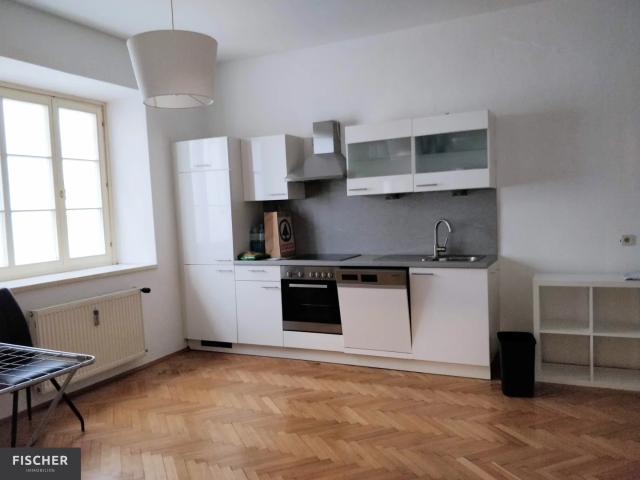 Große möblierte Mietwohnung im Zentrum von Villach Bezugsfertig! Wohngemeinschaft möglich!