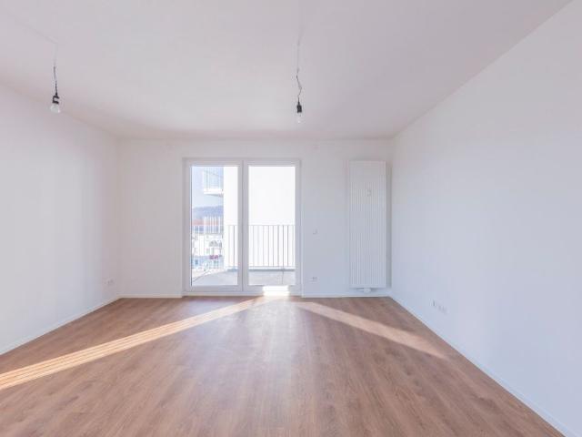 Große Sonnendurchflutete 3 Zimmer Wohnung mit ZWEI Balkonen!