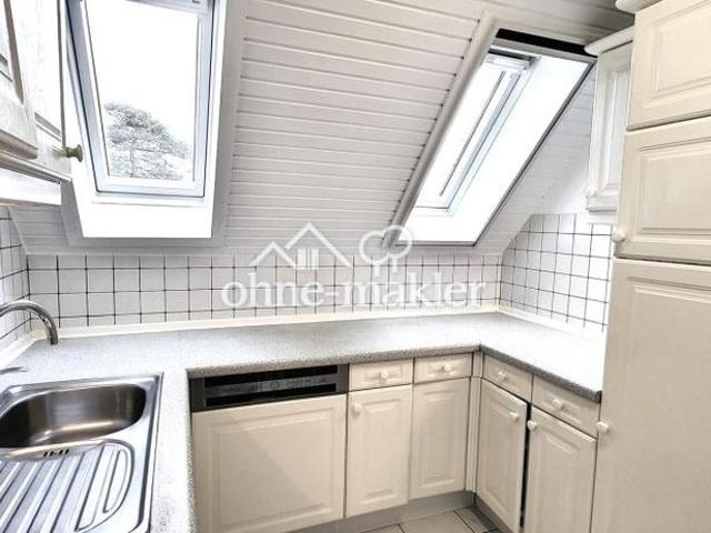 Große sonnige Dachgeschosswohnung Ruhige Villenlage Südloggia ca. 20 Min. zum Hauptbahnhof