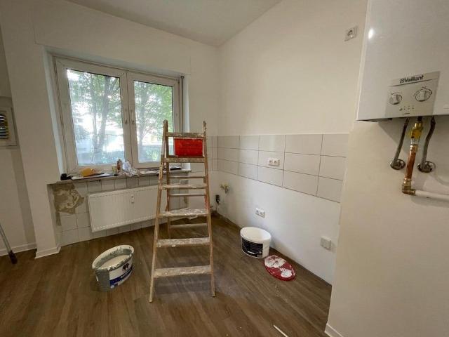 Große sanierte 2 Zimmer Erdgeschosswohnung