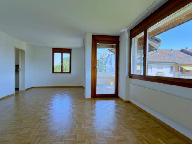 Grosse Sanierte 5.0 Maisonette Wohnung mit Balkon in einer ruhiger Lage Solothurn